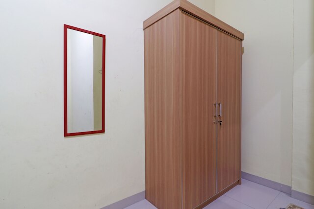 スルヤ ホームステイ