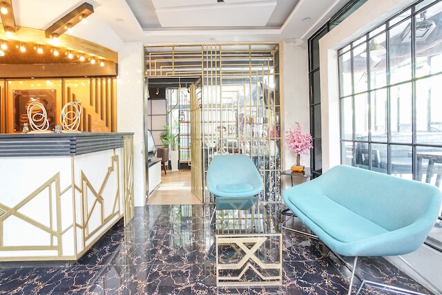 ホテル サブリナ マカッサル