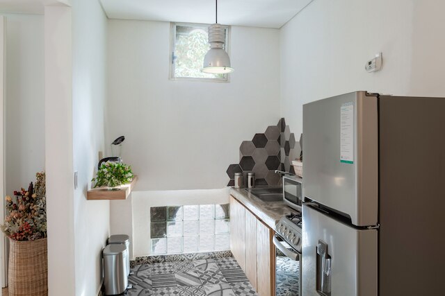 アズールコルドババイザローカルウェイ