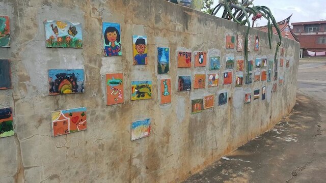 ロン シュー シア B&B (榕樹下民宿)