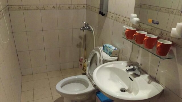 ロン シュー シア B&B (榕樹下民宿)