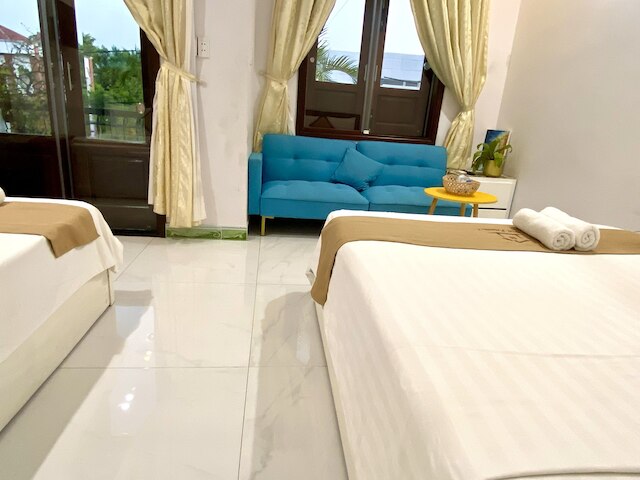 ブイ ファミリー ホームステイ