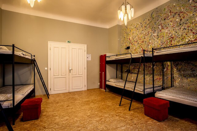 アホイ ! ホステル