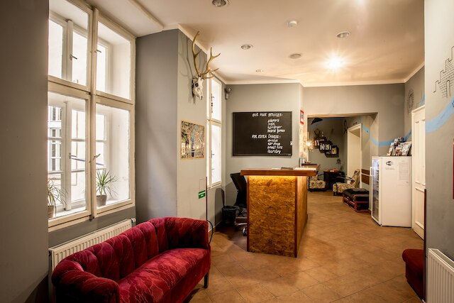 アホイ ! ホステル