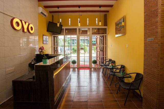 OYO 1052 セントーサ ジャヤ ゲスト ハウス シャリア