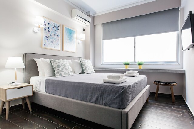 アテニアン ダウンタウン スタジオズ バイ リビン ウルバン