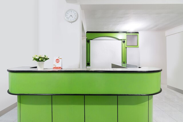 OYO 1242 ペンジナパン Rb シリア