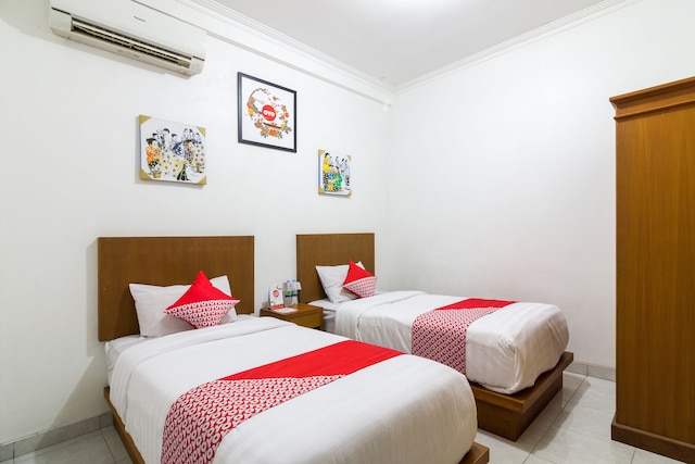 OYO 1242 ペンジナパン Rb シリア