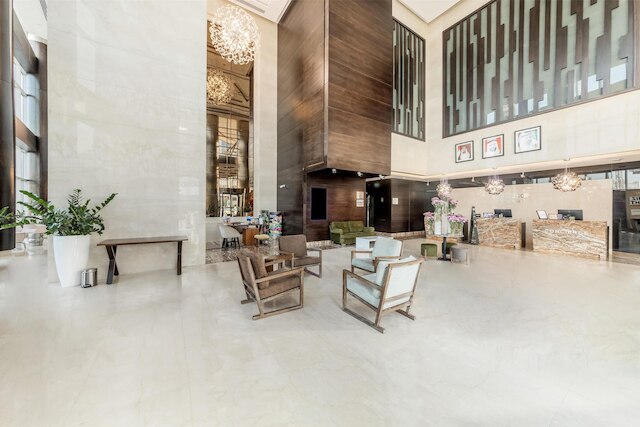 ラディソン ブル ホテル、ドバイ カナル ビュー