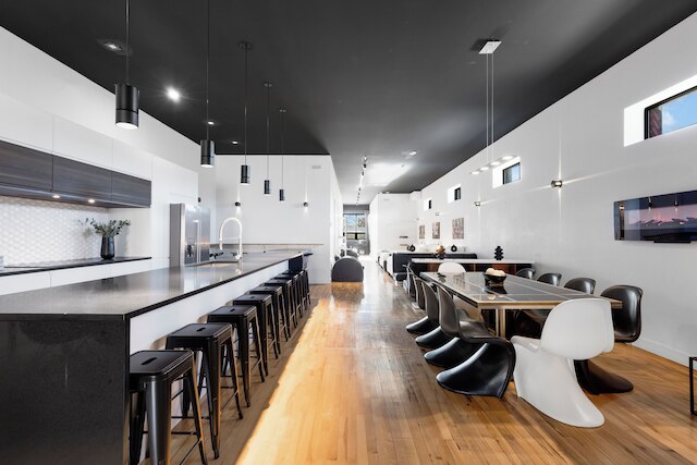 リヴ シタル - プラザ