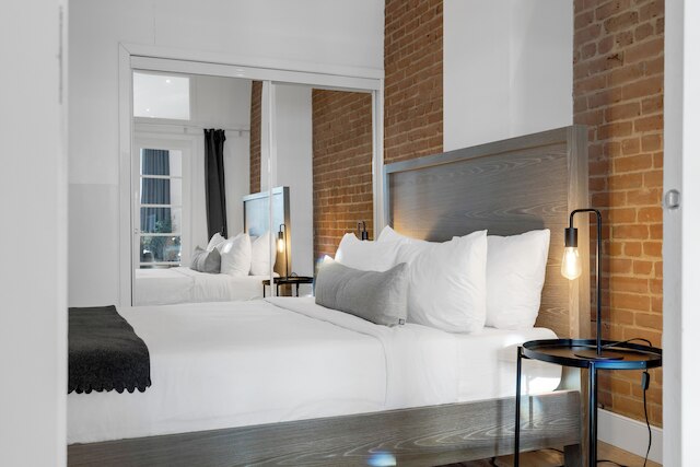 リヴ シタル - ダウンタウン