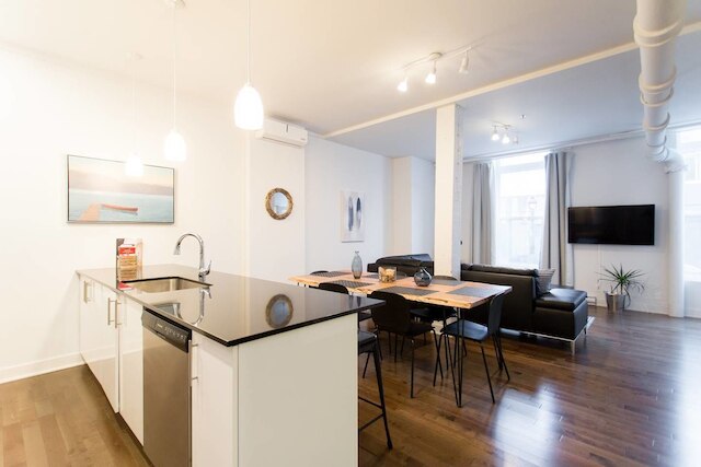 素晴らしいプラトー ロフト、マウント ロイヤルすぐ