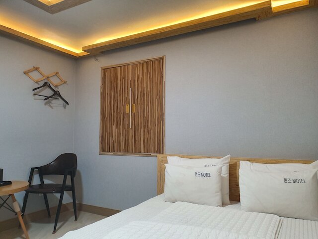 クイーンズ モーテル ジンジュ