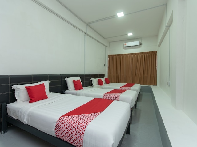 OYO 43993 マドスイート