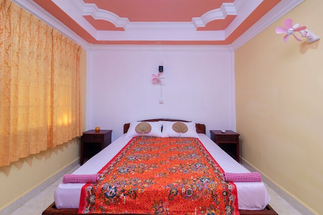 ダムナク トルメアス ホームステイ