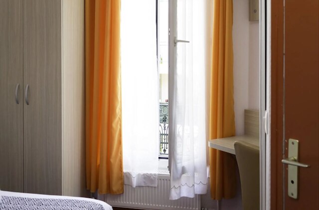 オテル ド パリ ラ デファンス