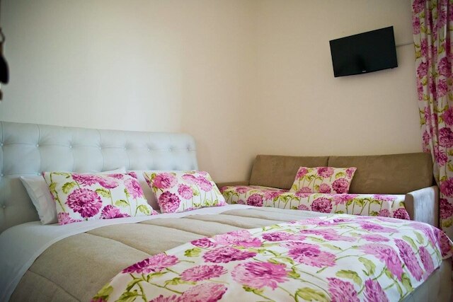 アフィッタカメーレ サンニコラ ダマーレ