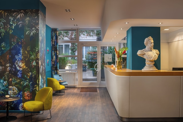 ブティック ホテル アトリウム