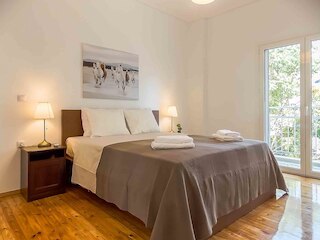 モダン アパートメント アテネ センター