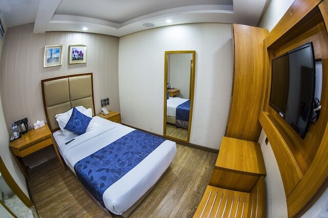 ザ ニュー デイズ