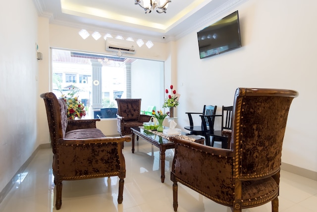 スーパー OYO 621 ヴァニア レジデンス