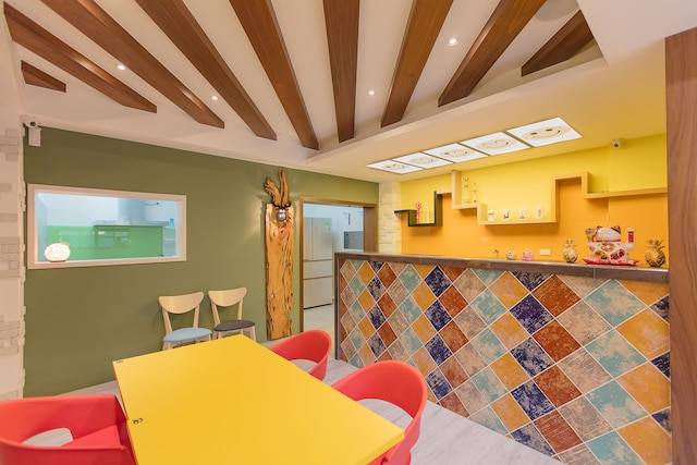 ワハハ ハウス (哇哈哈食樂宅)