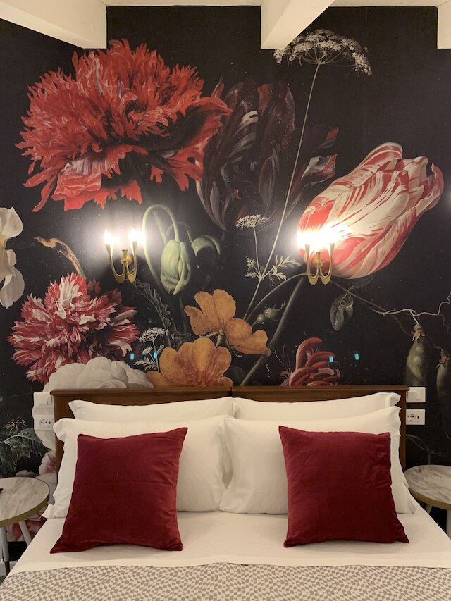 L'8 ブティック ヴィア ピエラ