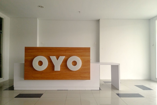 OYO フラッグシップ 1260 セントラランド カラワン