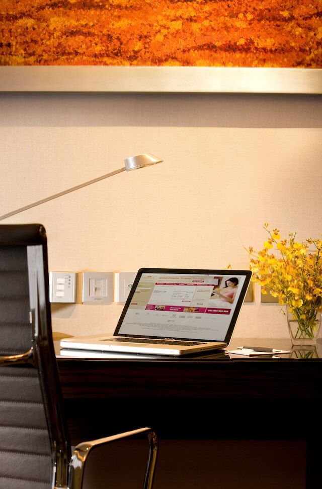 クラウン プラザ 香港 コーズウェイ ベイ by IHG (香港銅鑼湾皇冠假日酒)