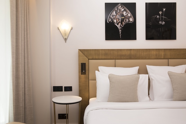 ホテル デ シャンゼリゼ