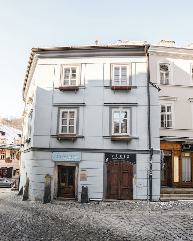 ホテル レオナルド