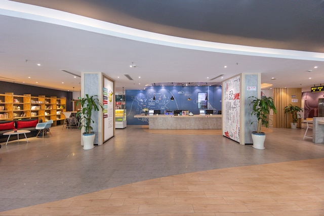 イビス 上海 リエンヤン (上海联洋宜必思酒店)