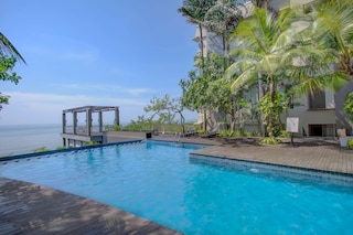 ゴールデン チューリップ バリクパパン ホテル & スイーツ