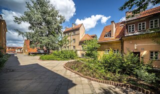 オールド タウン カノニア ホステル & アパートメンツ