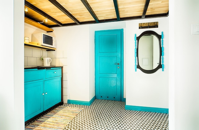 オールド タウン カノニア ホステル & アパートメンツ