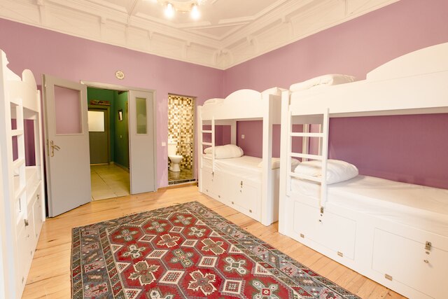 チアーズ ホステル