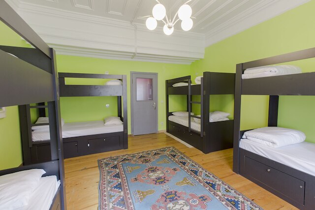 チアーズ ホステル