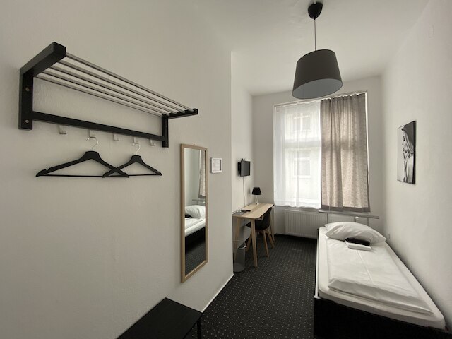 ホテル AVアレックス