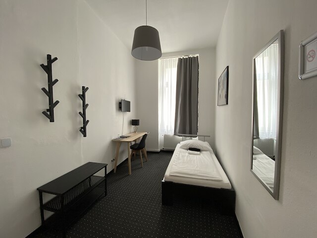 ホテル AVアレックス