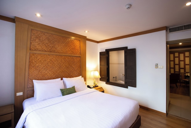 ザ ターンタワン ホテル スラウォン バンコク