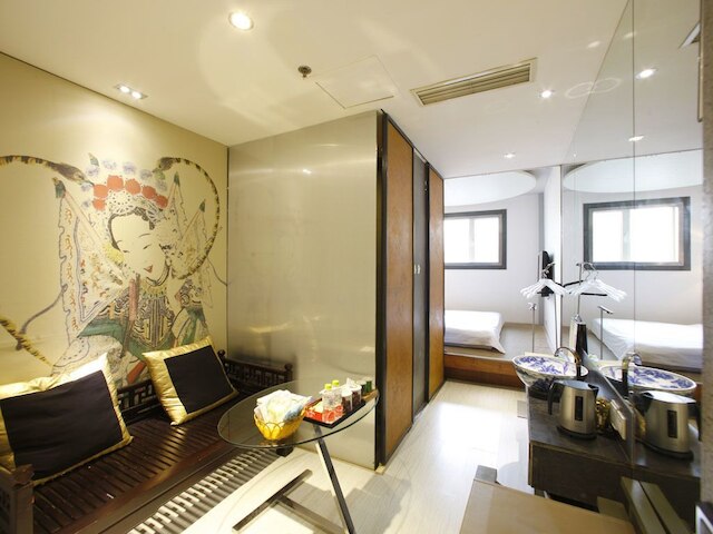 チャイナ コミュニティ アート ハビタット ホテル (China公社逸居酒店)