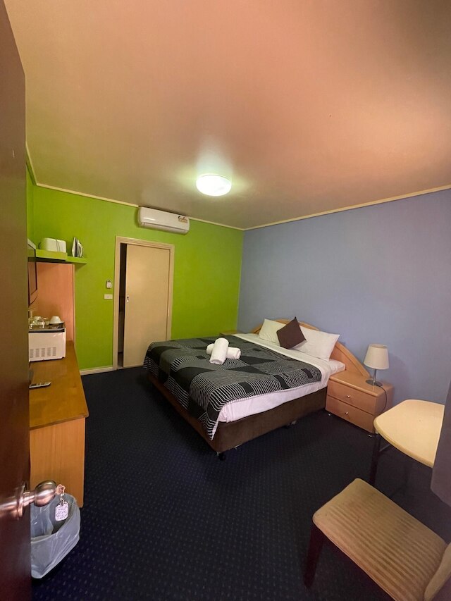 シティ イースト モーテル