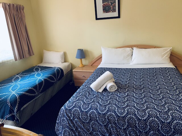 シティ イースト モーテル