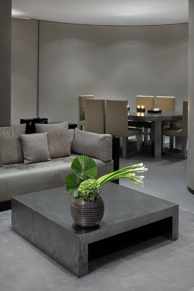 アルマーニホテル ドバイ, ブルジュハリファ