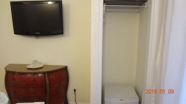 ホテル スター モントリオール