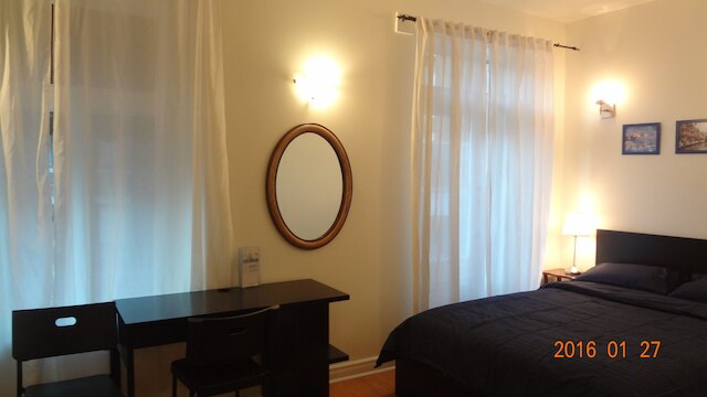 ホテル スター モントリオール