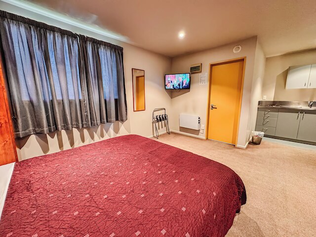 ビューリー アベニュー モーテル