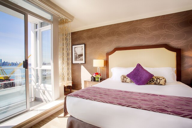 ピナクル ホテル アット ザ ピア