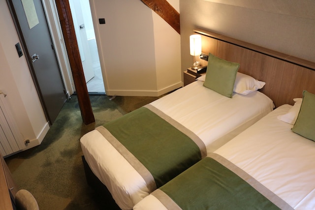 ホテル ル ムートン ブラン