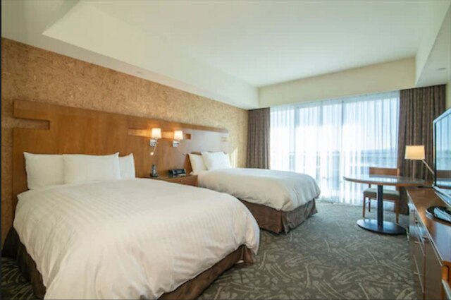 ミヤコ ハイブリッド ホテル トランス